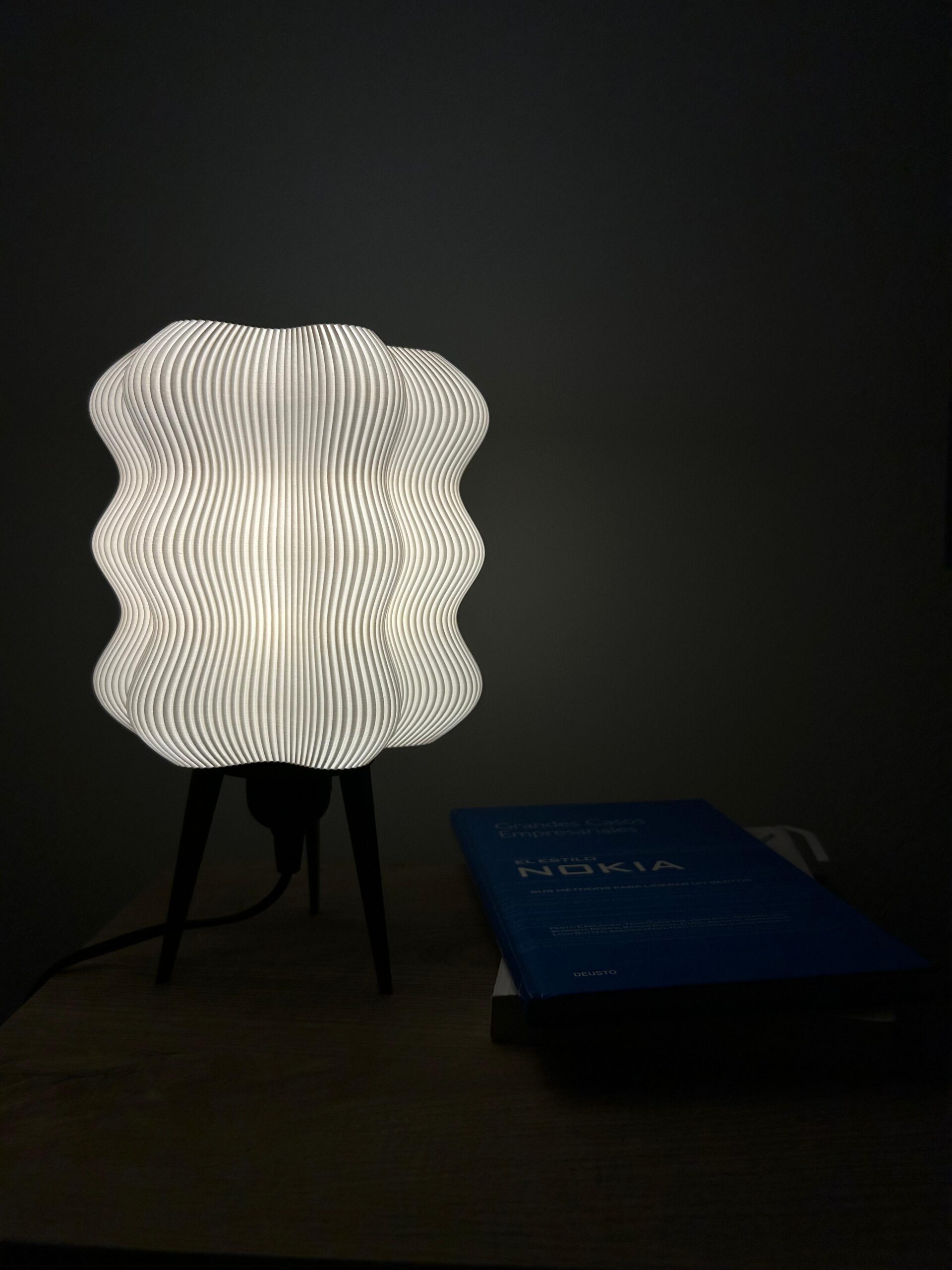 Lampara Wavy (Variedad De Colores) - Imagen 3